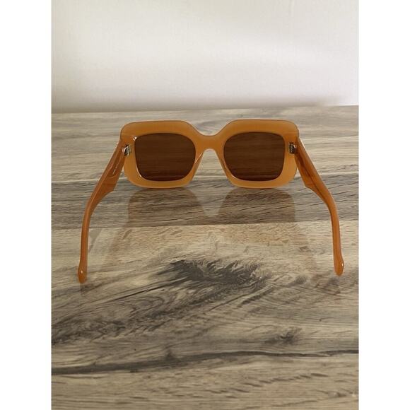 Loewe Lw400351 44E Anagram Square orange pastel Clear square Frame Sunglasses main image 9